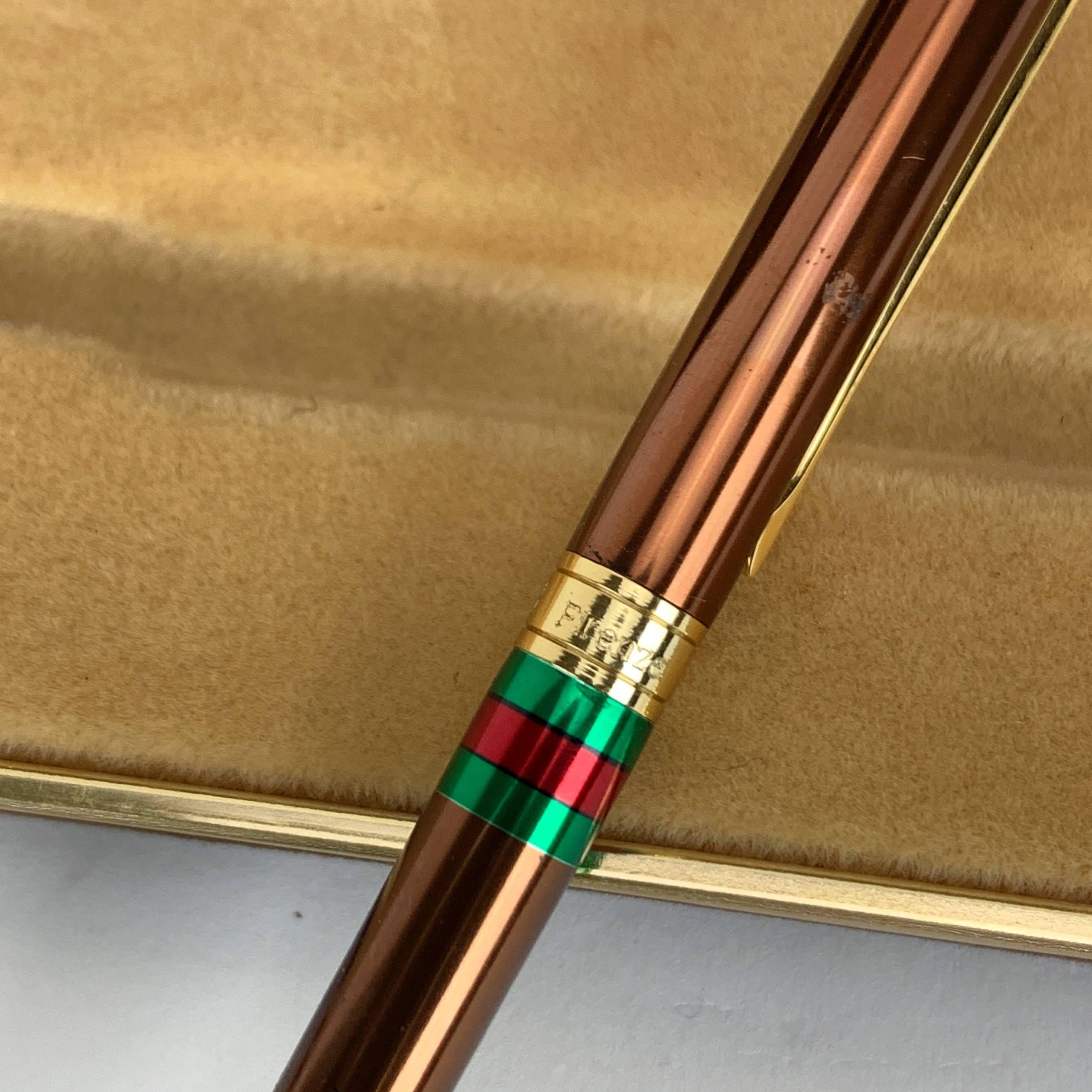 Gucci Vintage Braun und Gold Metall Füllfederhalter mit Etui 1