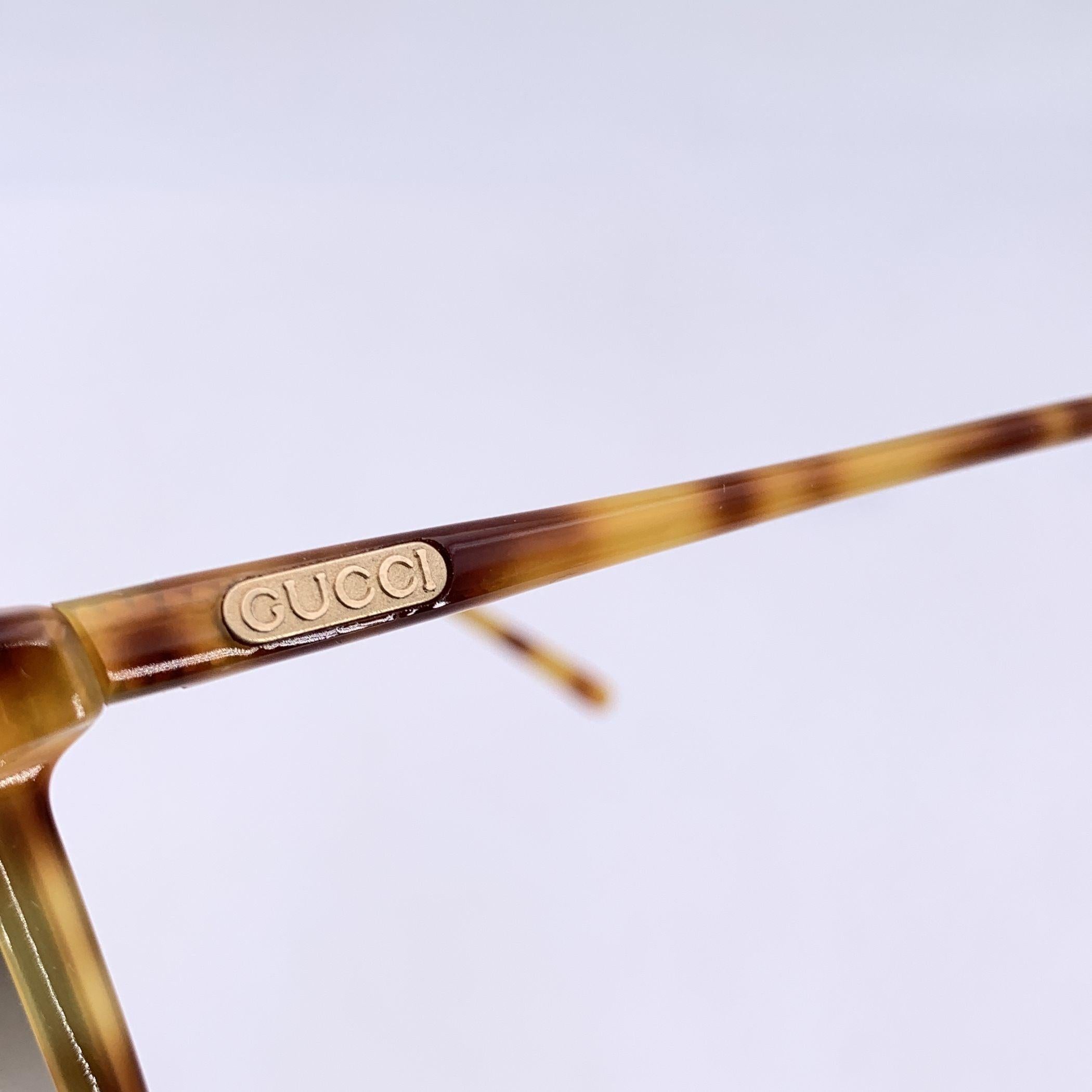 Gafas de sol rectangulares Gucci Vintage Marrón Havana GG 1132 140mm en venta 1
