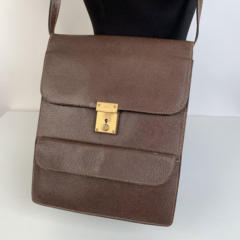 Gucci Vintage Brown Leather Crossbody Bag Men Purse At 1stdibs