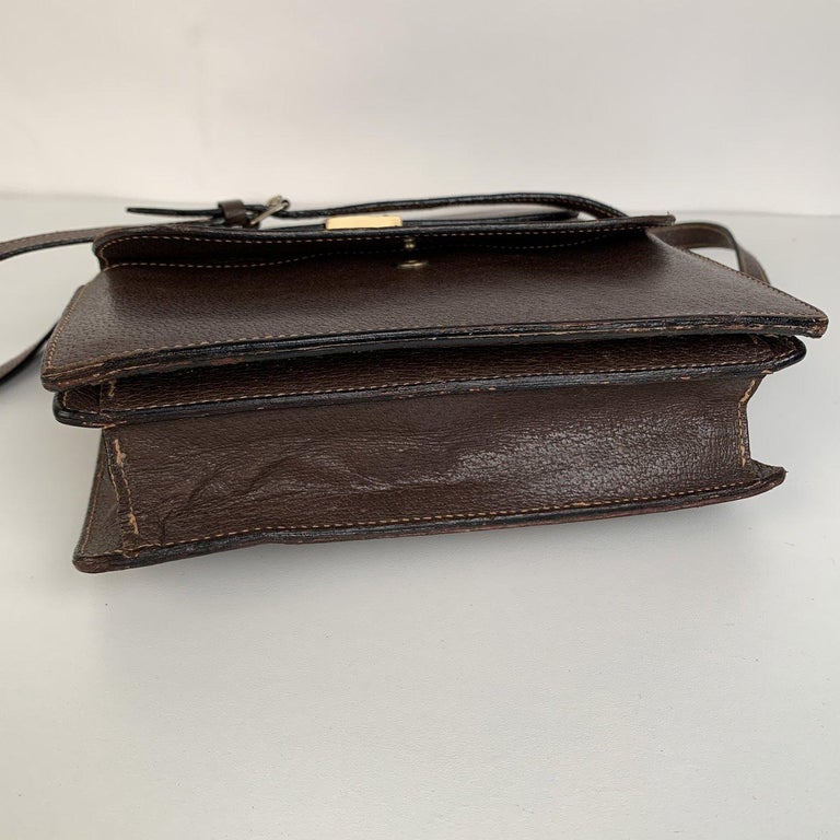 Gucci Vintage Brown Leather Crossbody Bag Men Purse at 1stDibs gucci