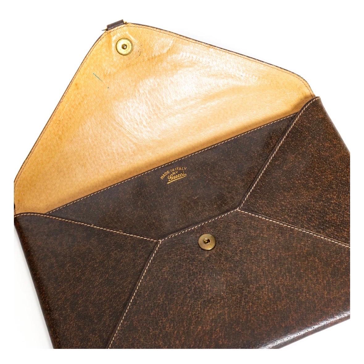 Gucci Vintage Brown Leather Envelope Clutch (1970s) 3