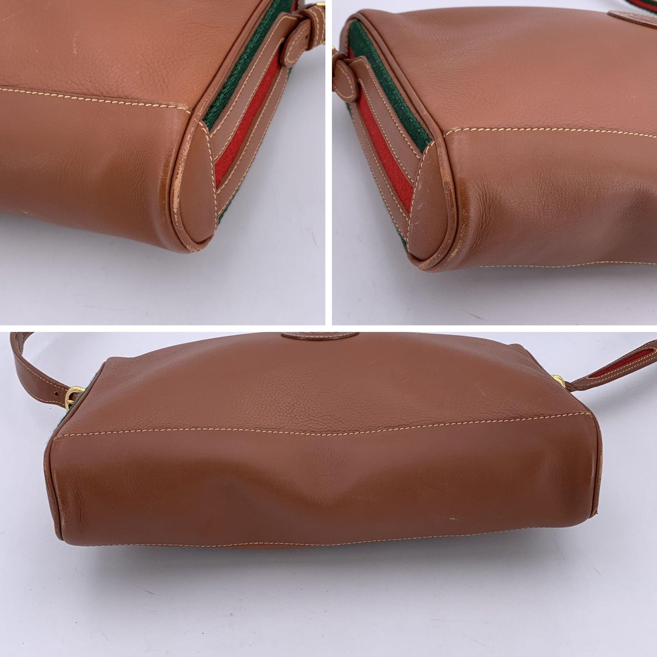 Women's Gucci Vintage Brown Leather Shoulder Bag Web Strap