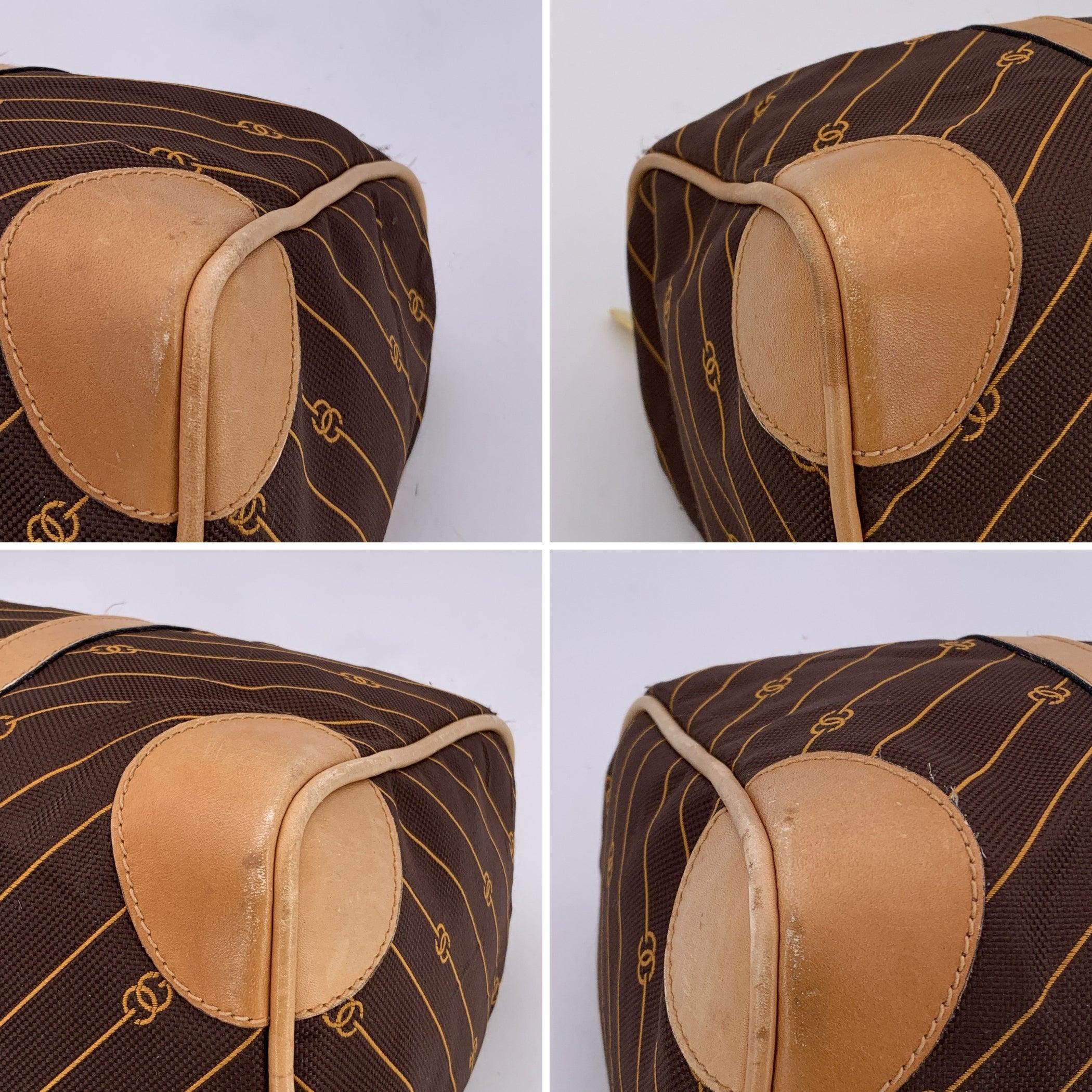 Gucci Vintage Brown Logo Canvas GG Tan Leather Boston Bag For Sale 1