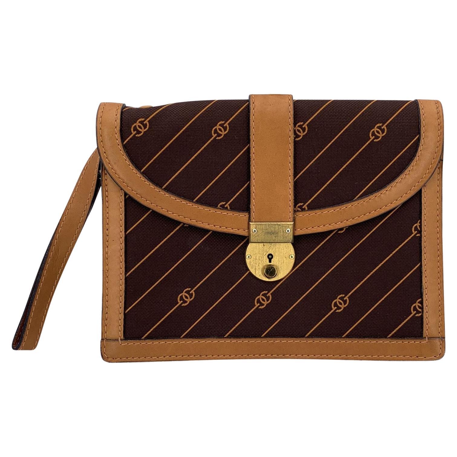 Gucci Vintage Braun Logo Canvas GG Tan Leder Handgelenk Tasche