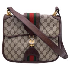 Gucci Vintage Braune Monogramm-Umhängetasche aus Segeltuch mit Klappe