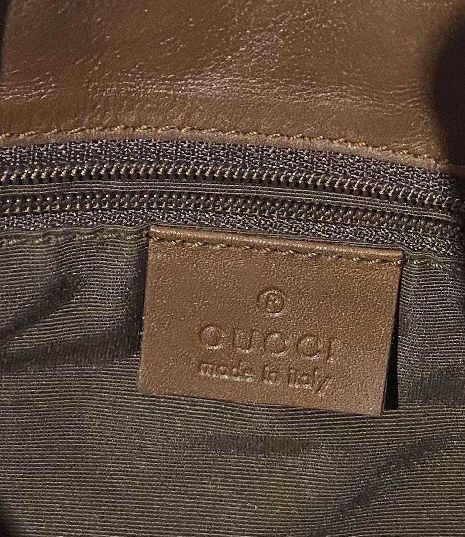Gucci Vintage Brown Monogram Medium Jackie Bag For Sale 3