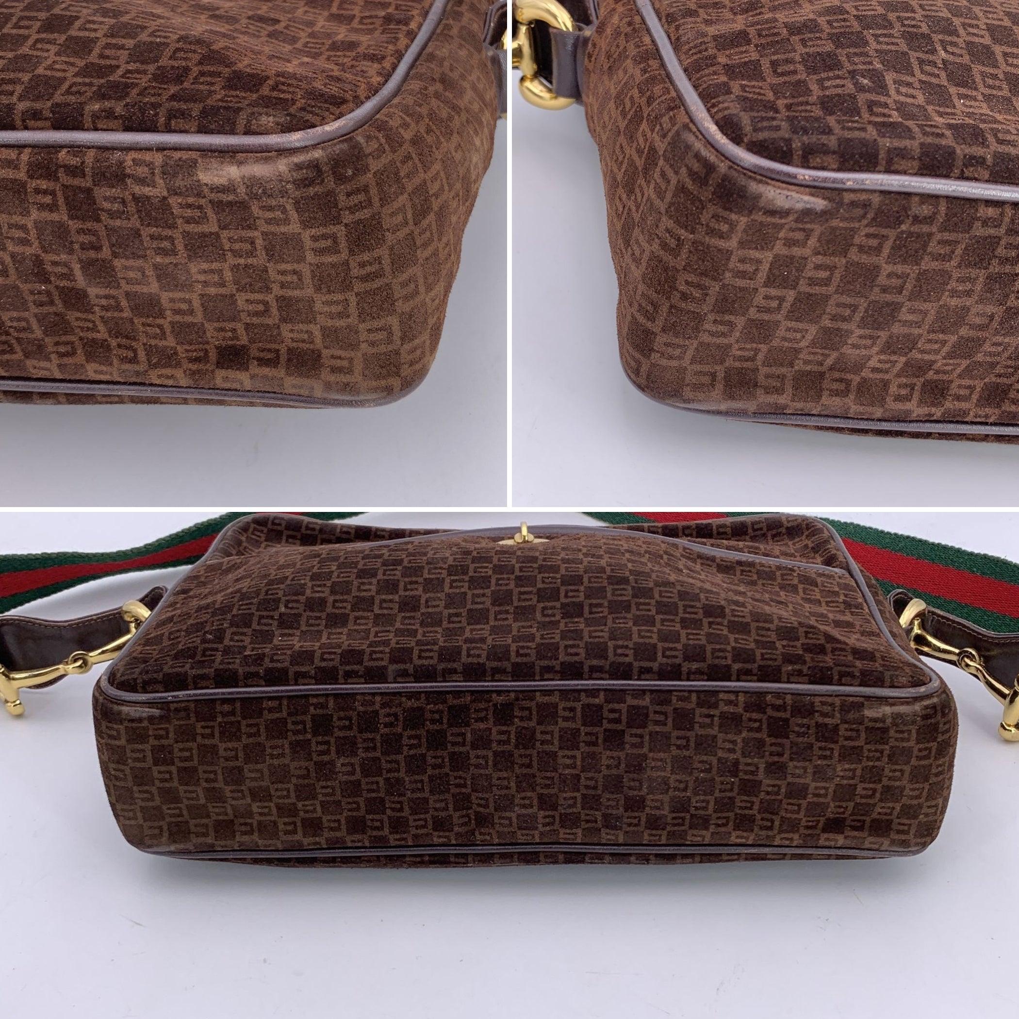 Gucci Vintage Brown Monogram Suede Web Shoulder Bag im Angebot 1