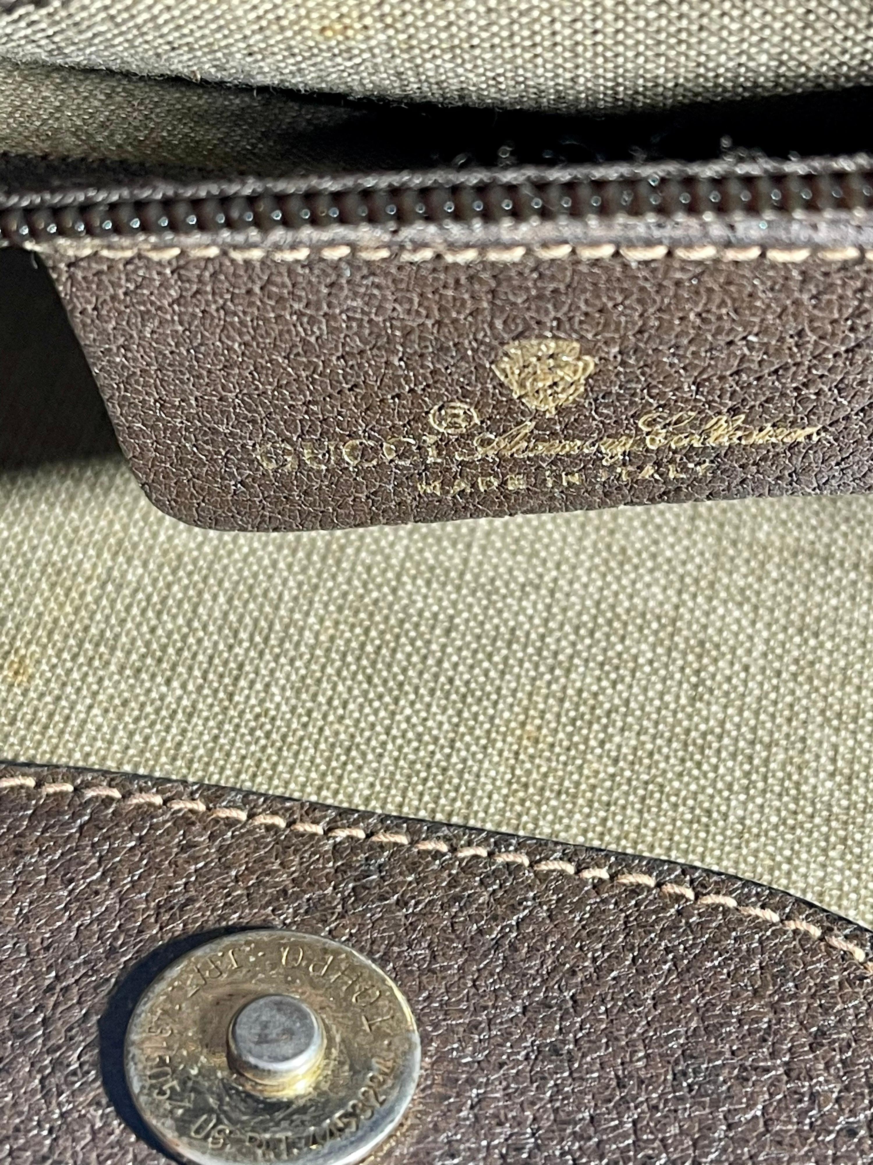 Gucci  Vintage Brown Shopper Supreme GG Monogram Canvas Large Tote Shoulder Bag In Excellent Condition In New York, NY