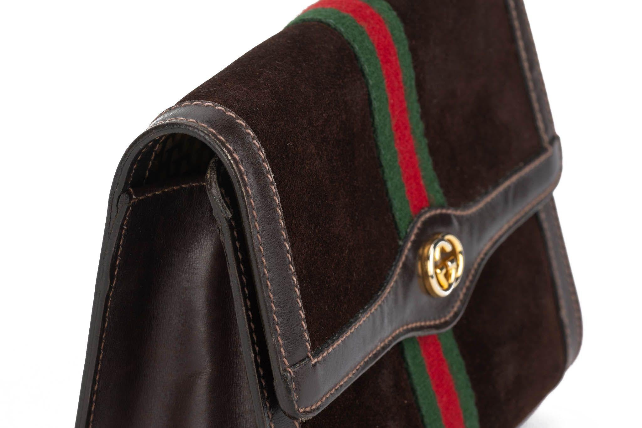 Gucci Vintage Brown Suede Logo Clutch For Sale 2