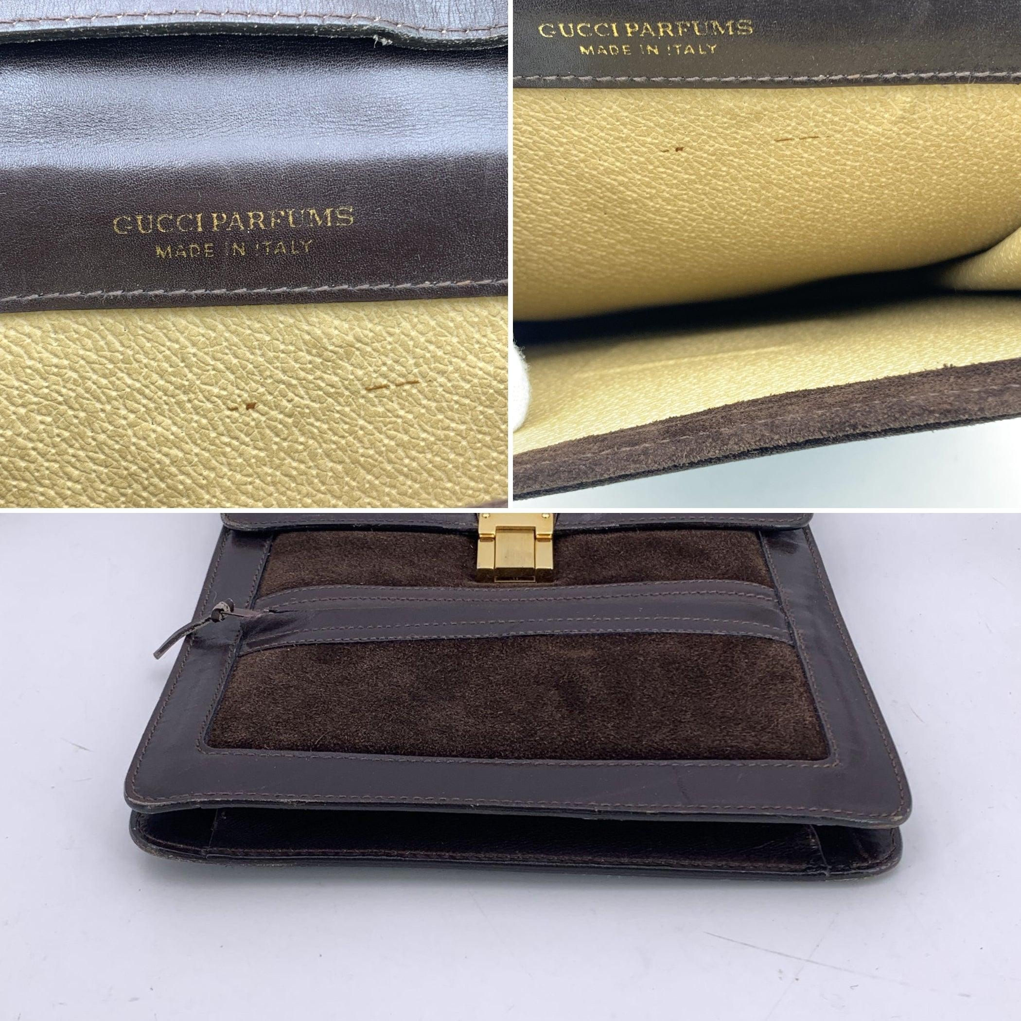 Gucci Vintage Brown Suede Shoulder Bag Men Purse with Stripes im Zustand „Gut“ im Angebot in Rome, Rome