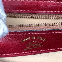 Gucci Vintage Burgundy Leather Travel Bag Train Case Beauty Handbag For  Sale at 1stDibs | gucci train case, aldo purses sale, vintage leather  holdall