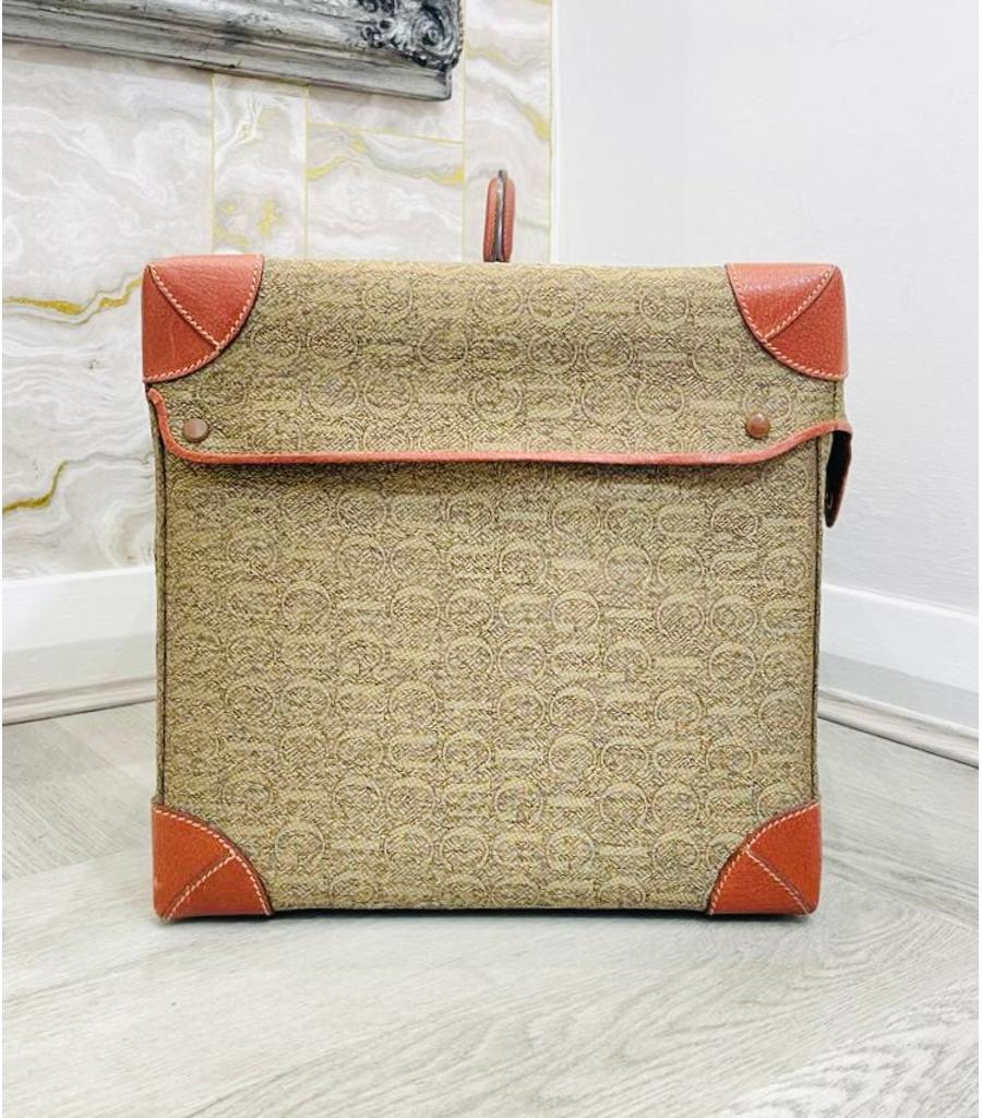 Gucci Vintage Canvas All Over Logo Vanity  In Excellent Condition For Sale In London, GB