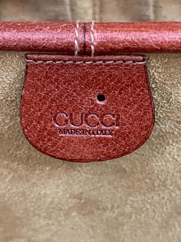 Gucci Vintage Canvas All Over Logo Vanity  For Sale 3