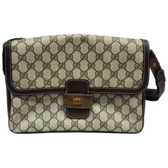 gucci clip bag Gucci Vintage Canvas Leather GG Handbag