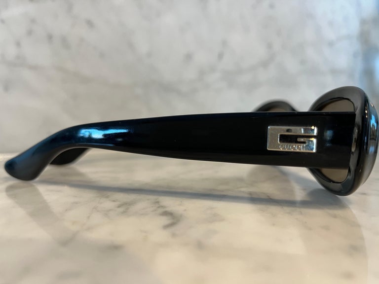 GUCCI VINTAGE CATEYE Sunglasses 1990s For Sale at 1stDibs
