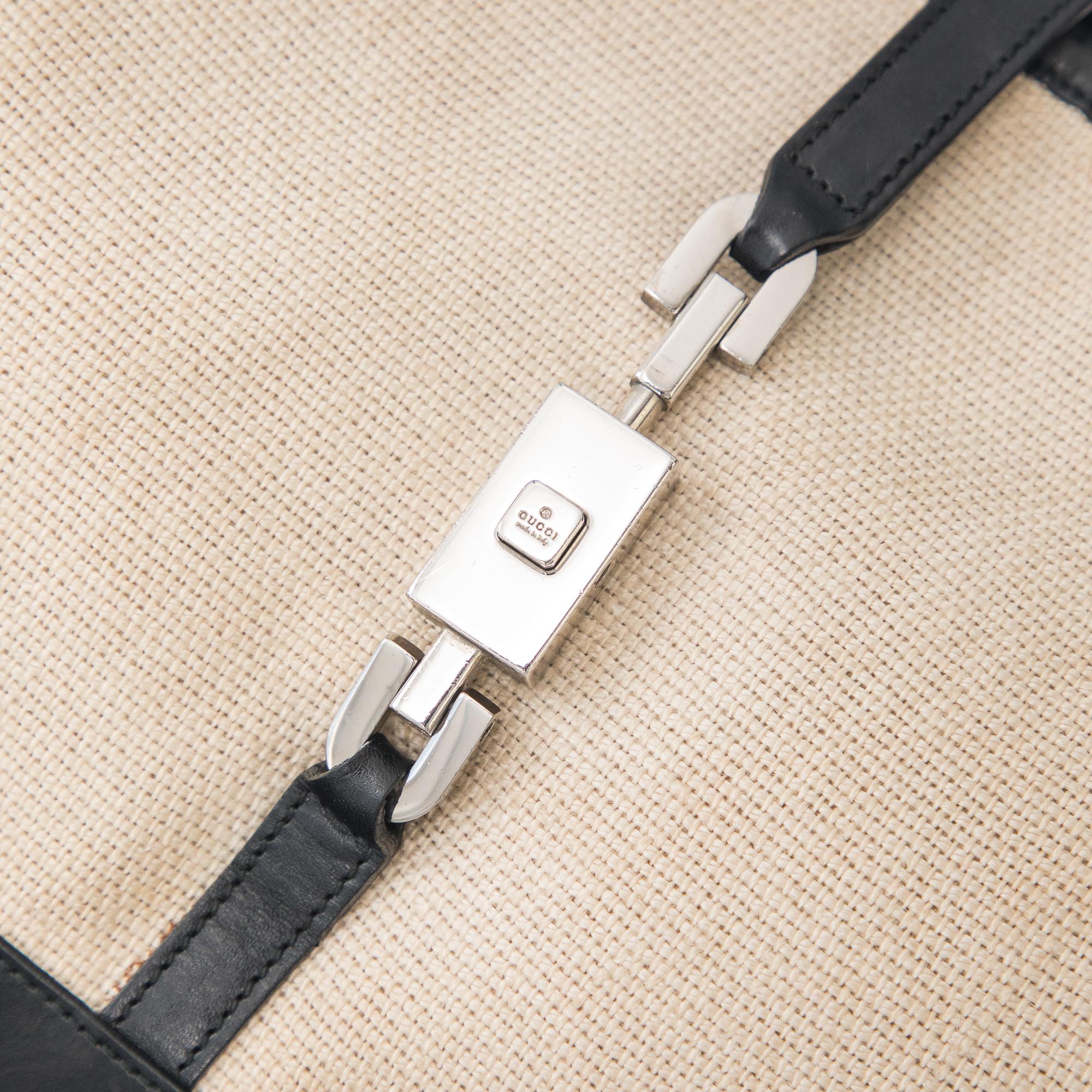 Gucci by Tom Ford Spring 2000 Chain Handle Cream Canvas Jackie Shoulder Bag In Good Condition In London, GB