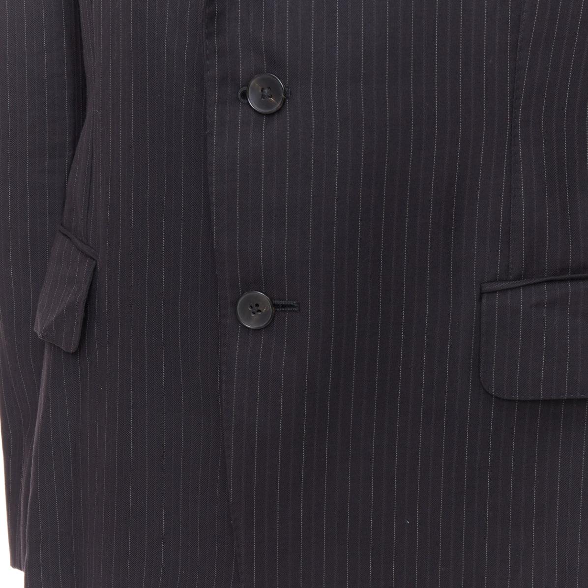 GUCCI Vintage Anthrazitgrauer 100% Wollblazer mit Nadelstreifen-Doppelvent-Blazer IT52 XL im Angebot 2