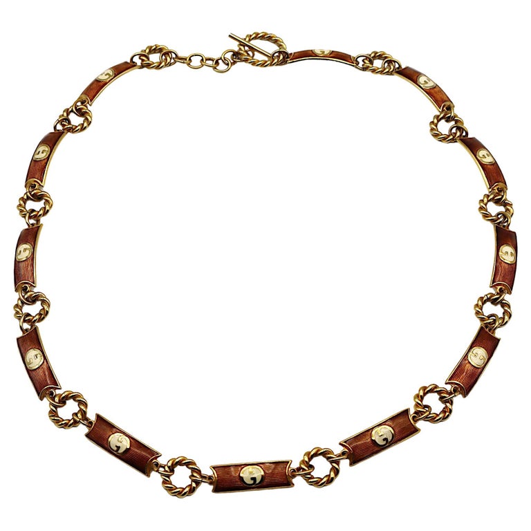 GUCCI Vintage Enamel GG Logo Chain Belt For Sale at 1stDibs display picture 2
