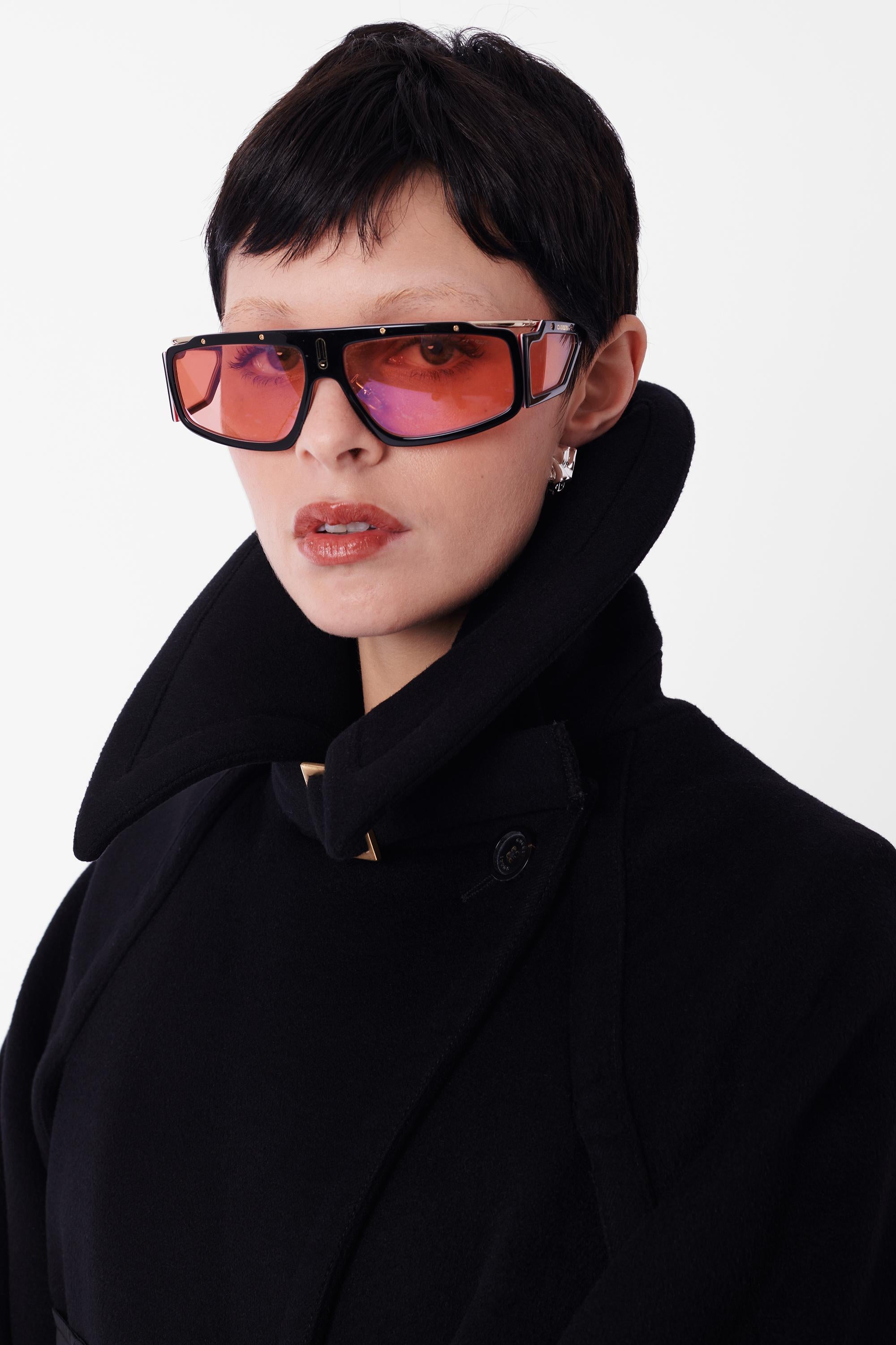 Women's or Men's Gucci Vintage F/W 2003 Gucci Runway Black Wool Oversize Coat & Corset Belt For Sale