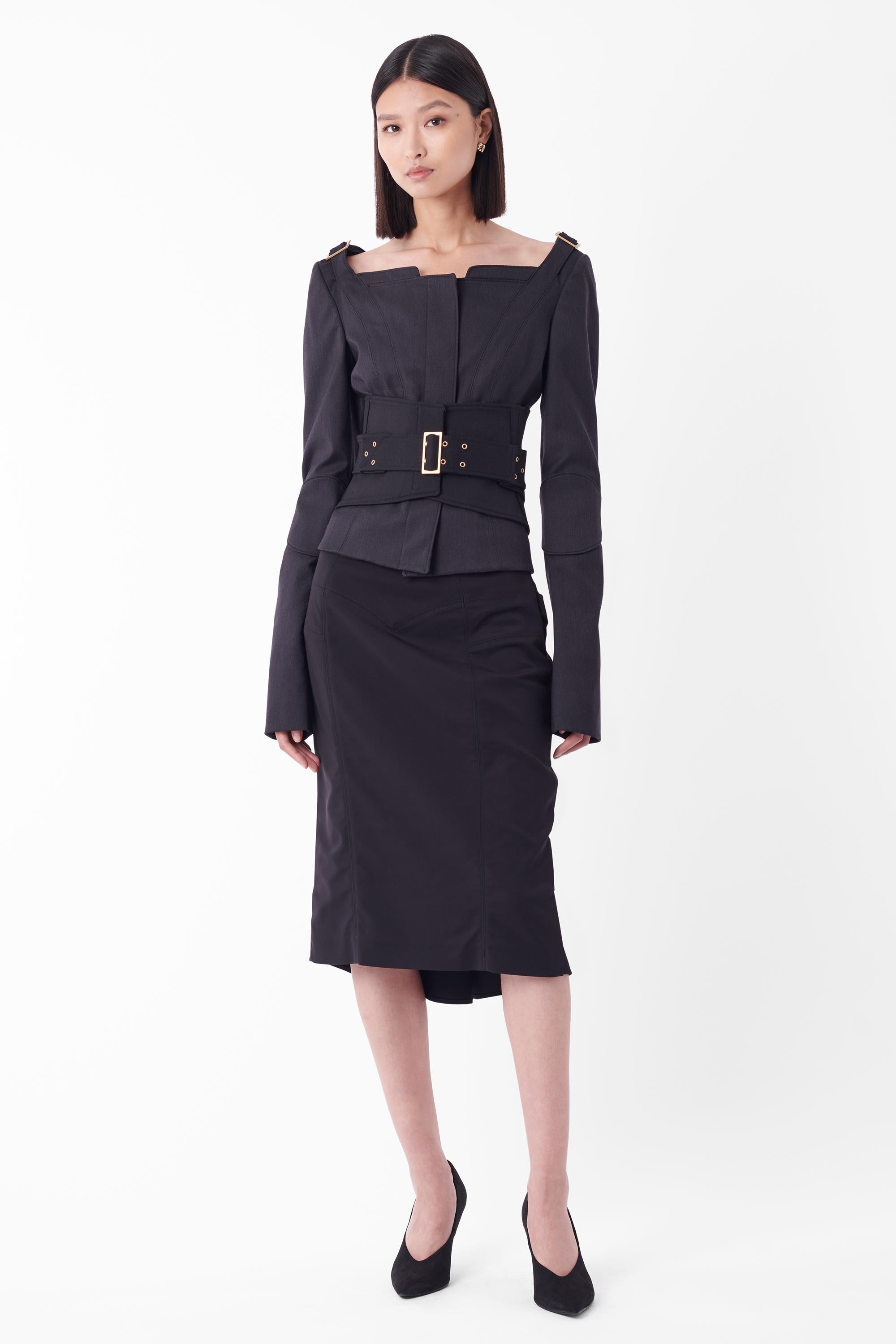 Gucci Vintage H/W 2003 Laufsteg Jacke & Rock (Schwarz) im Angebot