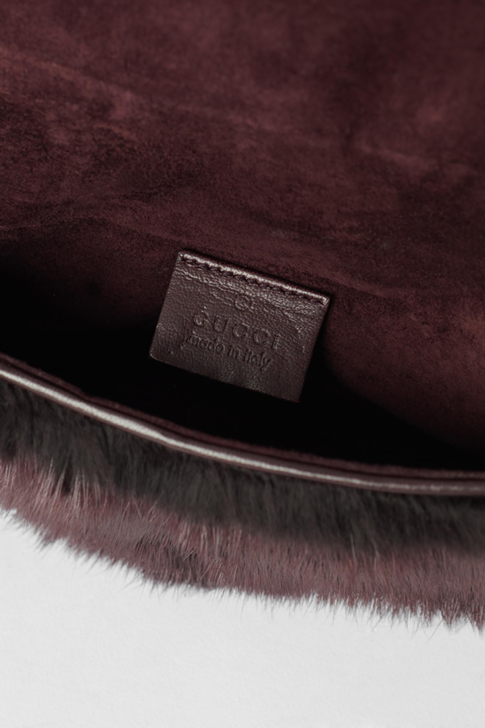 Gucci Vintage F/W 2004 Runway Mink Fur Dragon Pearl Burgundy Clutch For Sale 1