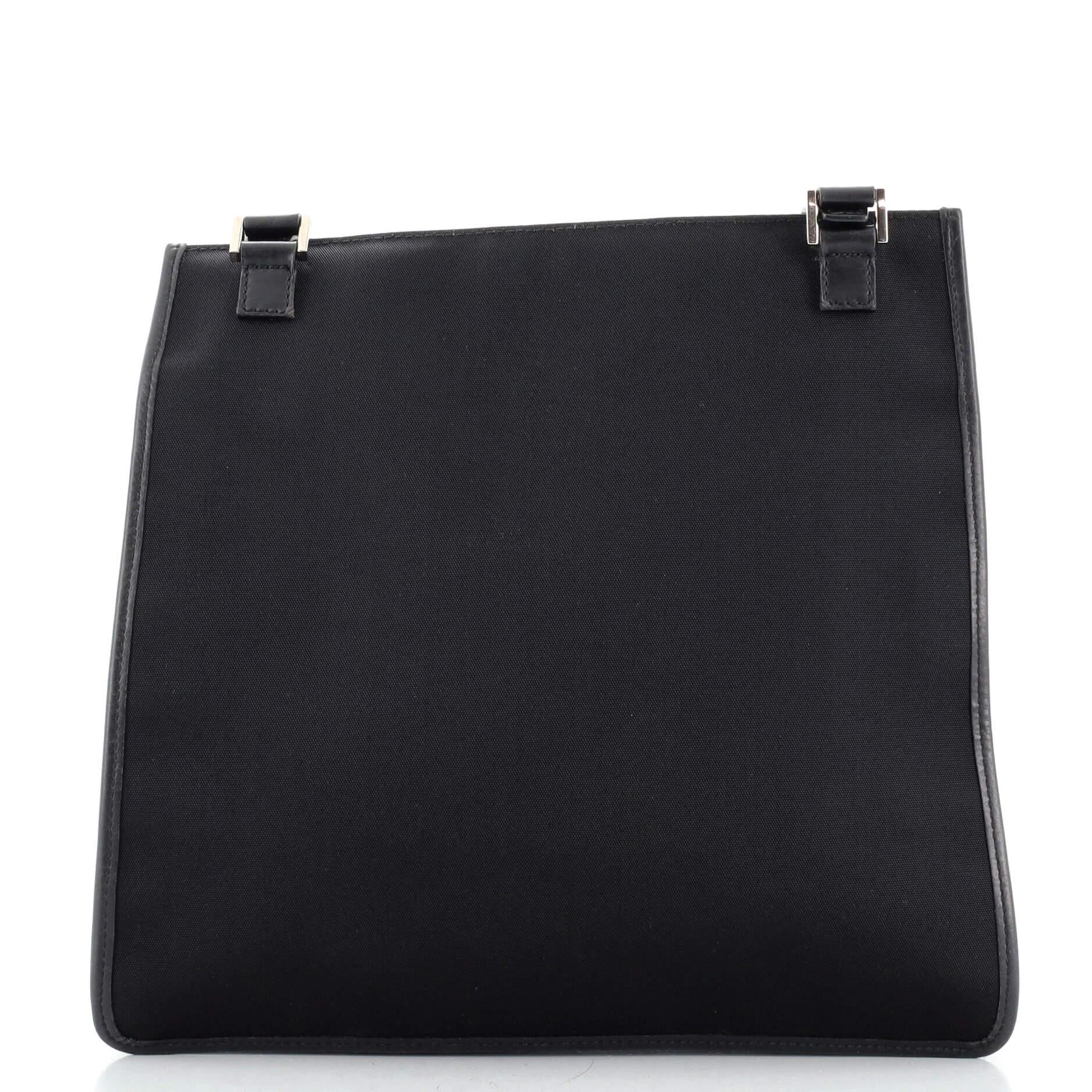 Black Gucci Vintage Flat Messenger Bag Nylon and Leather Medium