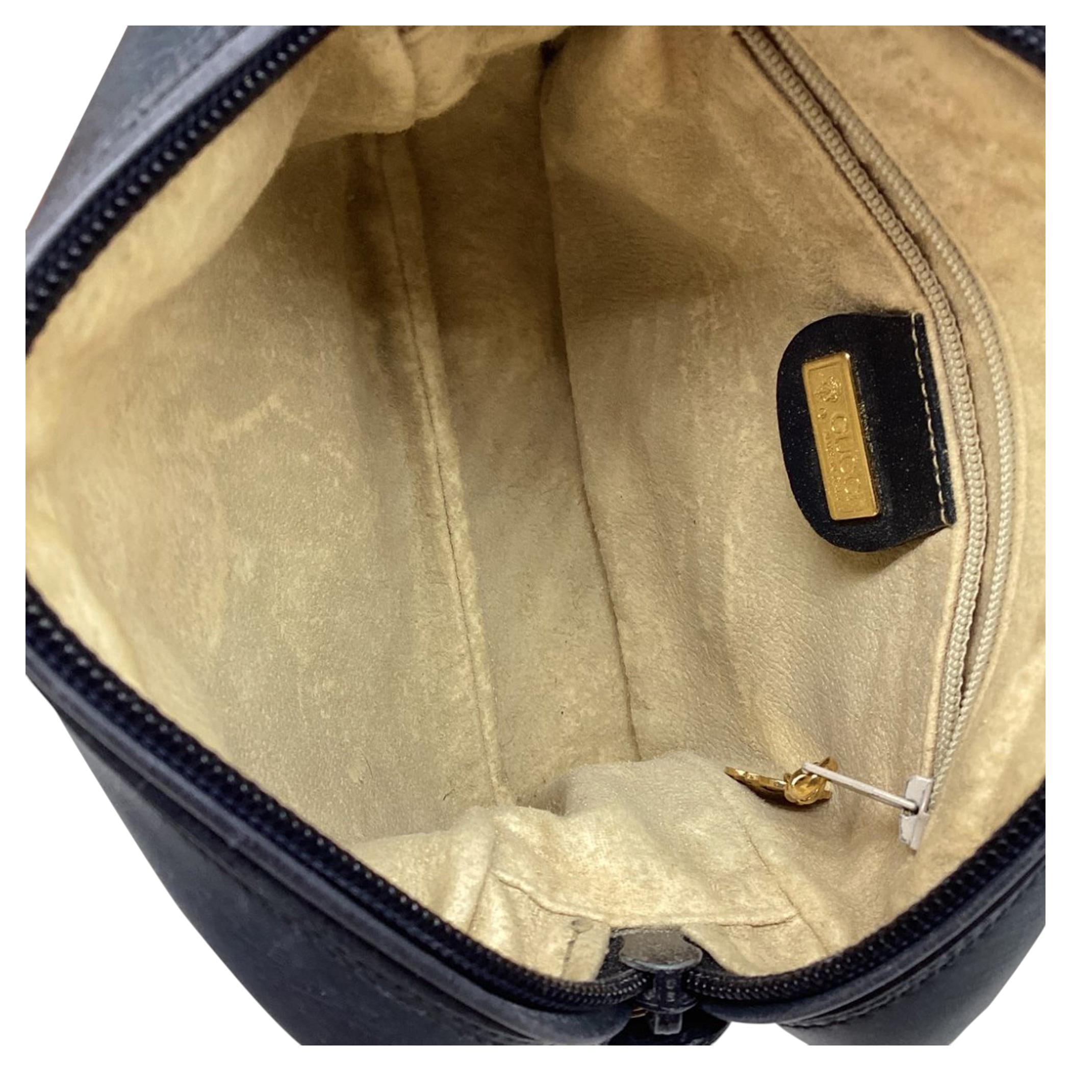 Gucci Vintage Flora Canvas Shoulder Bag For Sale