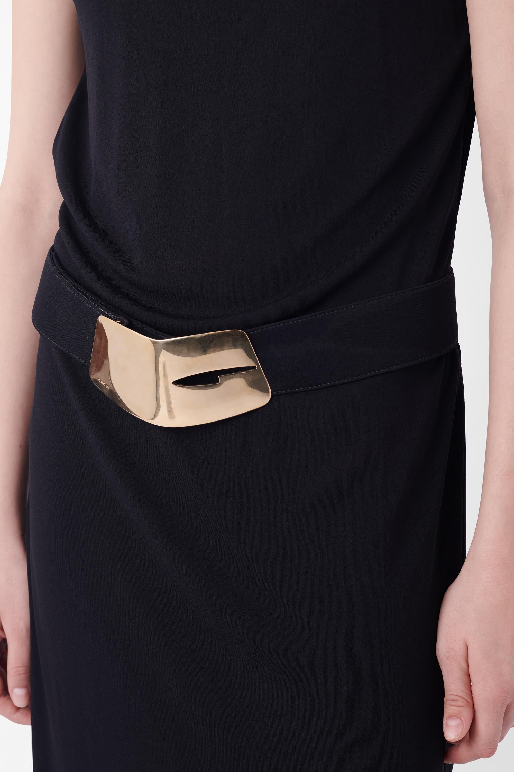 Gucci Vintage FW 1996 Runway Keyhole Black Maxi Dress In Excellent Condition For Sale In London, GB