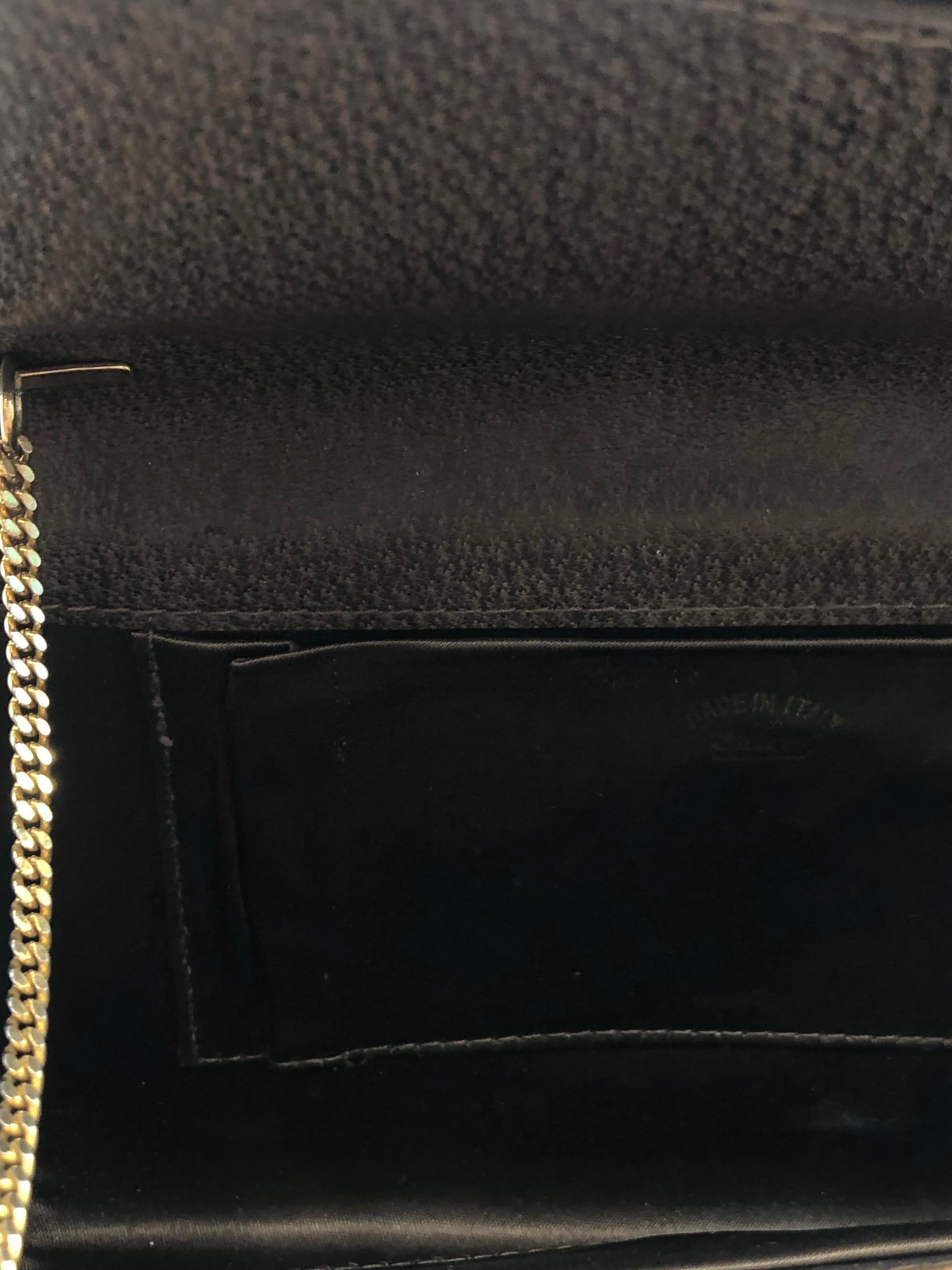 Black Gucci Vintage GG Logo Crossbody Bag with Gold Chain