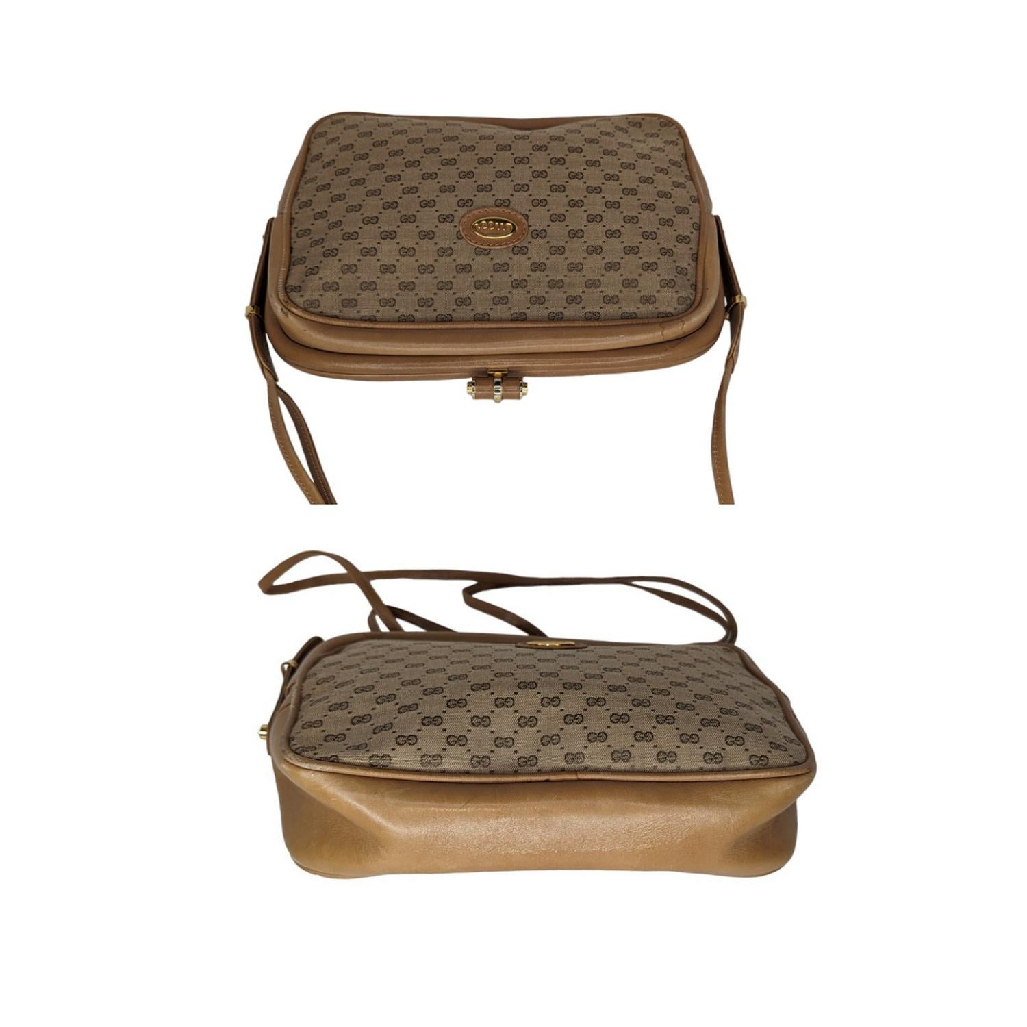 Sac à bandoulière Gucci Vintage GG Micro Monogram Pour femmes en vente