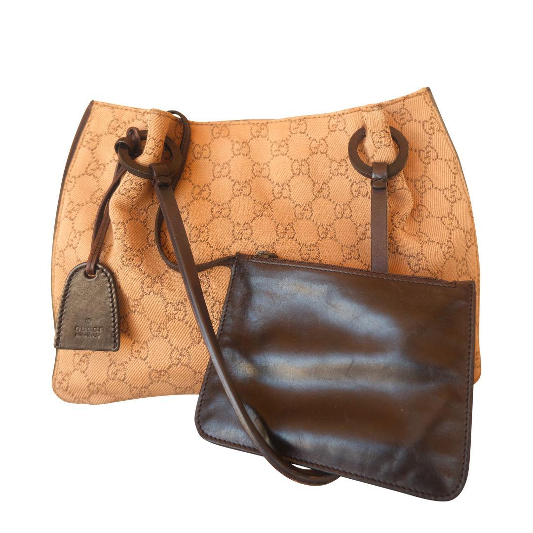 GUCCI Vintage GG Monogram Canvas and Leather Tote In Good Condition For Sale In Morongo Valley, CA
