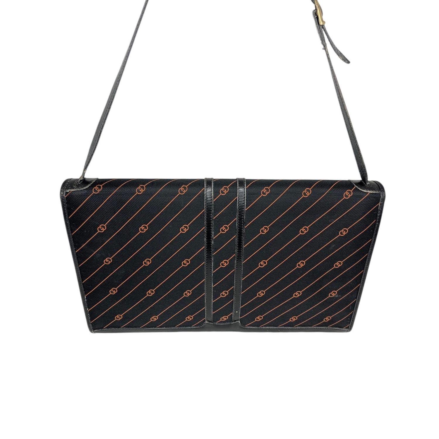 Noir Gucci Vintage GG Portfolio Briefcase en vente
