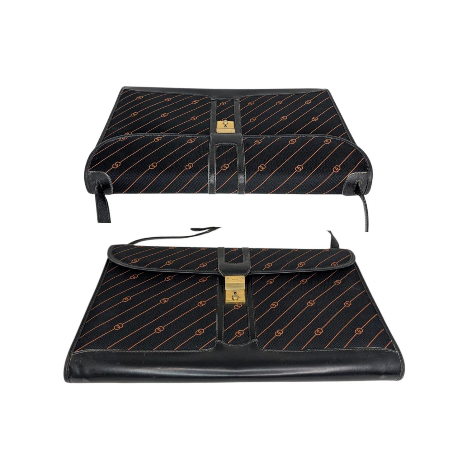 Gucci Vintage GG Portfolio Briefcase Unisexe en vente