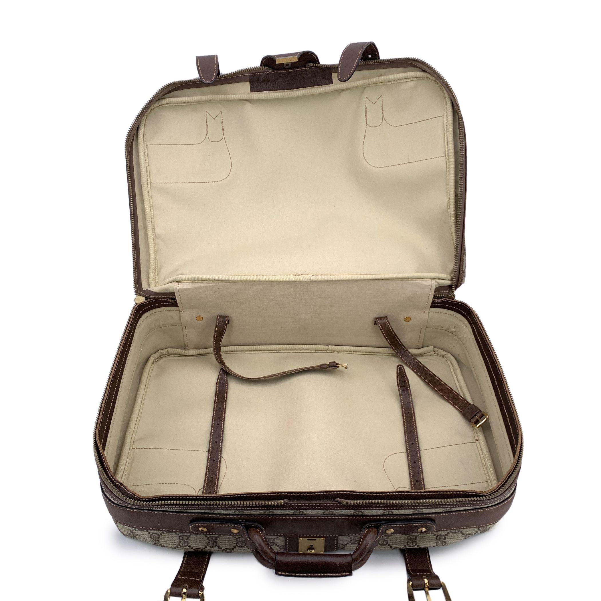 Women's or Men's Gucci Vintage GG Supreme Monogram Canvas Suitcase Travel Bag