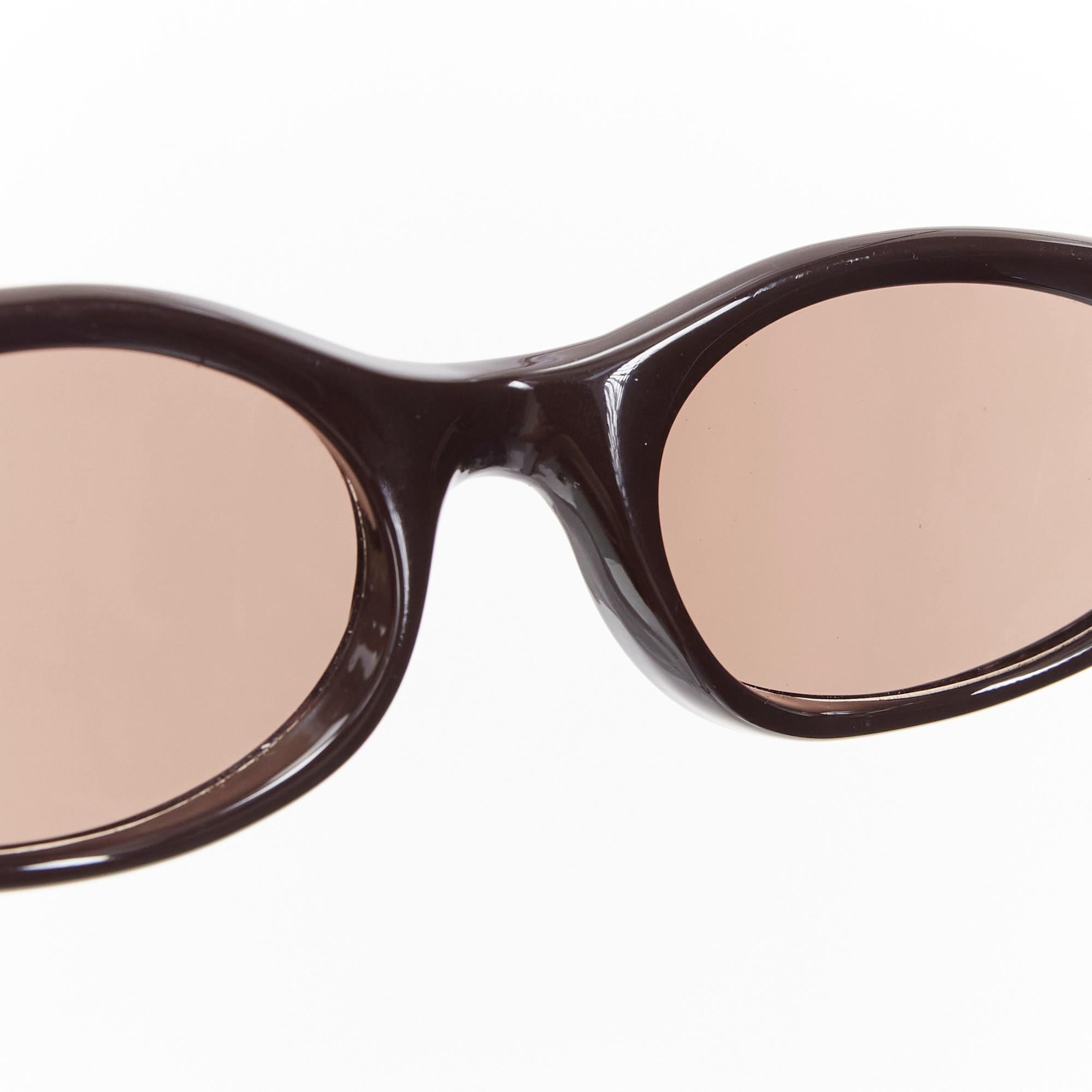 GUCCI Vintage GG2411S dark brown GG logo egg shape retro sunglasses For Sale 3