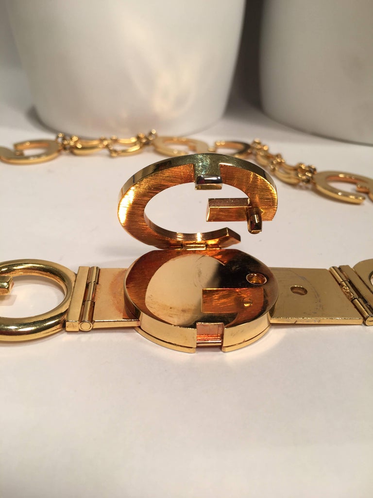 Gucci Vintage Gold GG Logo Chain Belt For Sale 1