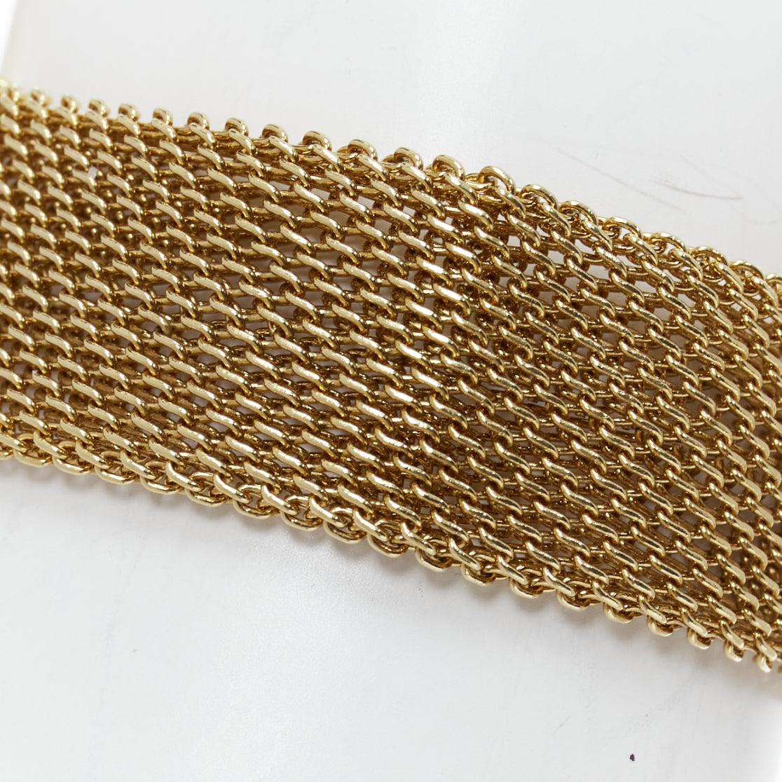 GUCCI Vintage gold plated chainmail logo metal bracelet In Good Condition For Sale In Hong Kong, NT