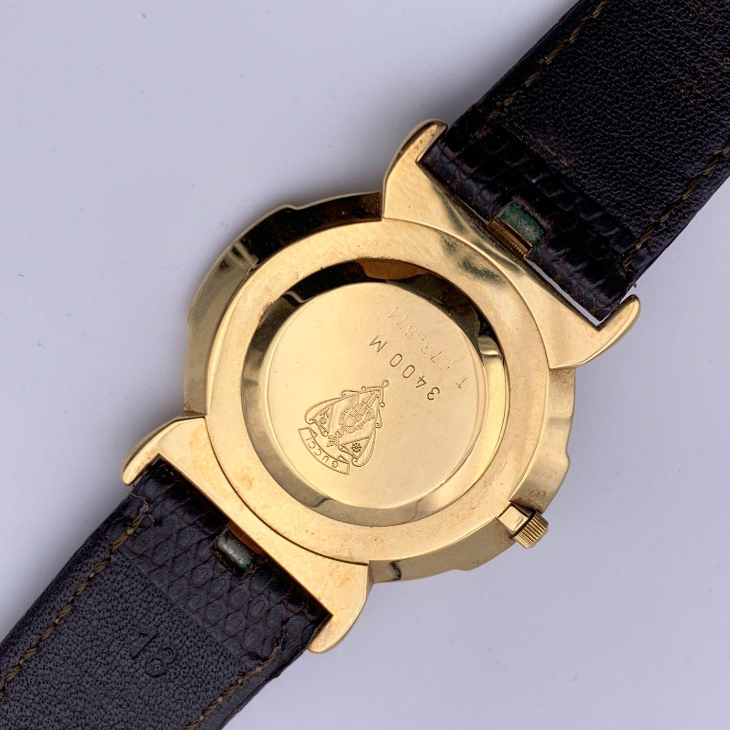 Gucci Vintage Gold Tone Stainless Steel 3500 M Watch Leather Strap In Excellent Condition In Rome, Rome