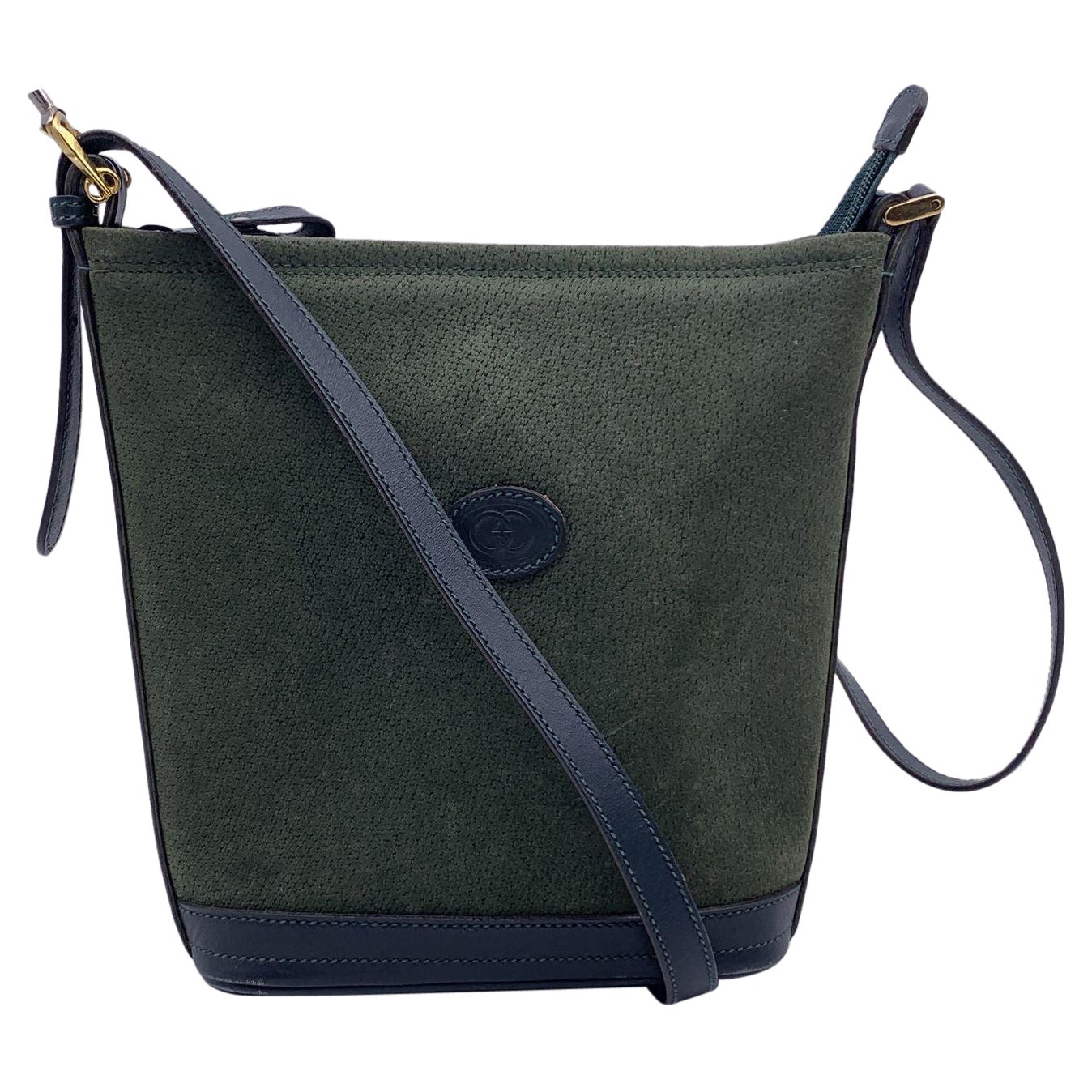 Gucci Vintage Grün Wildleder Bucket Crossbody Umhängetasche aus Wildleder