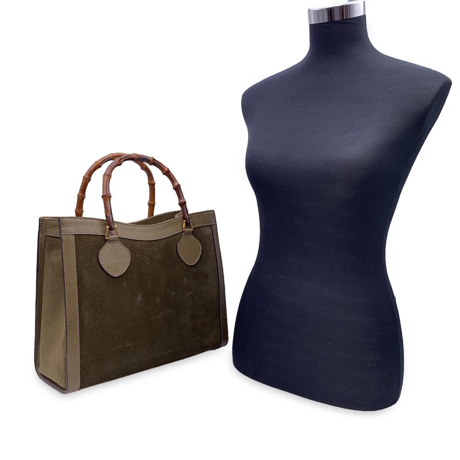 Princess Diana, was snapped carrying a this model on several occasions.

Details

MATERIAL: Suede

COLOR: Green

MODEL: Diana Bamboo

GENDER: Women

COUNTRY OF MANUFACTURE: Italy

SIZE: Medium

FABRIC TYPE: Leather

MATERIAL PROCESSING: -

MATERIAL