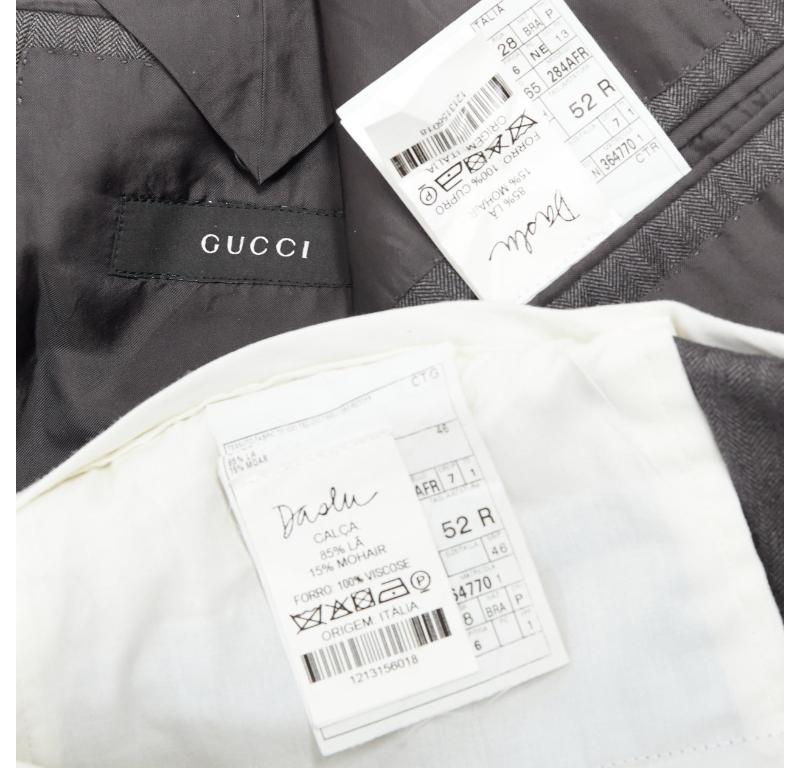 GUCCI Vintage grey stripe cropped sleeve blazer suit IT52 XL For Sale 6