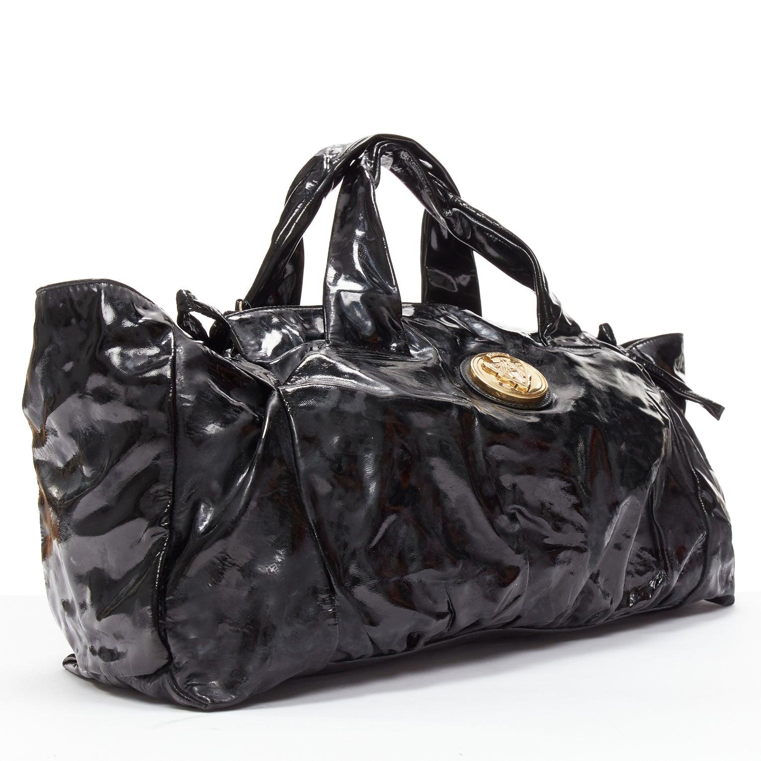 GUCCI Vintage Hysteria black patent leather gold logo tote bag In Fair Condition In Hong Kong, NT