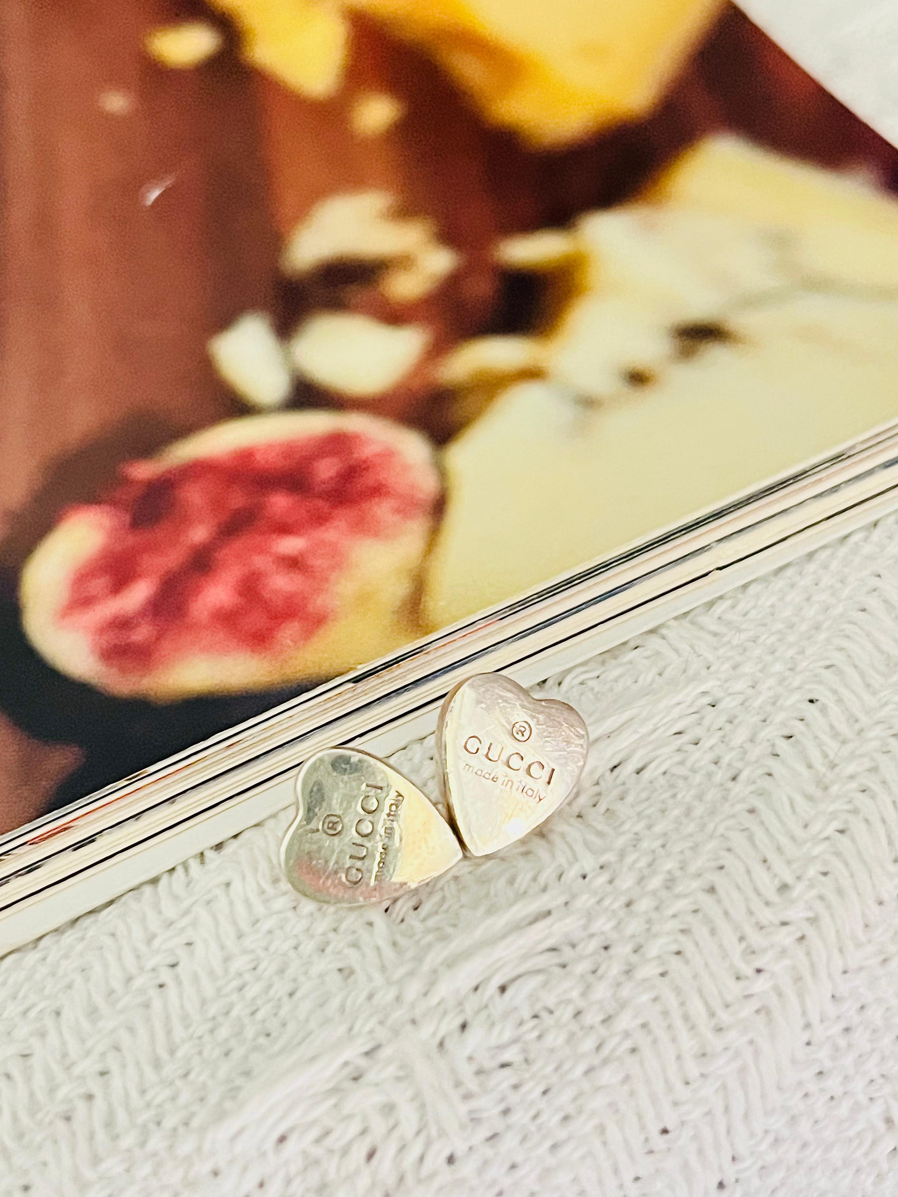 Gucci Vintage Iconic Logo Trademark Herz Liebe durchbohrt Ohrringe Sterling Silber im Zustand „Hervorragend“ im Angebot in Wokingham, England
