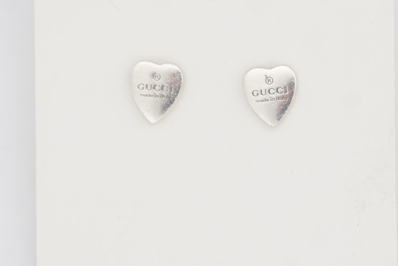 Gucci Vintage Iconic Logo Trademark Herz Liebe durchbohrt Ohrringe Sterling Silber im Angebot 2