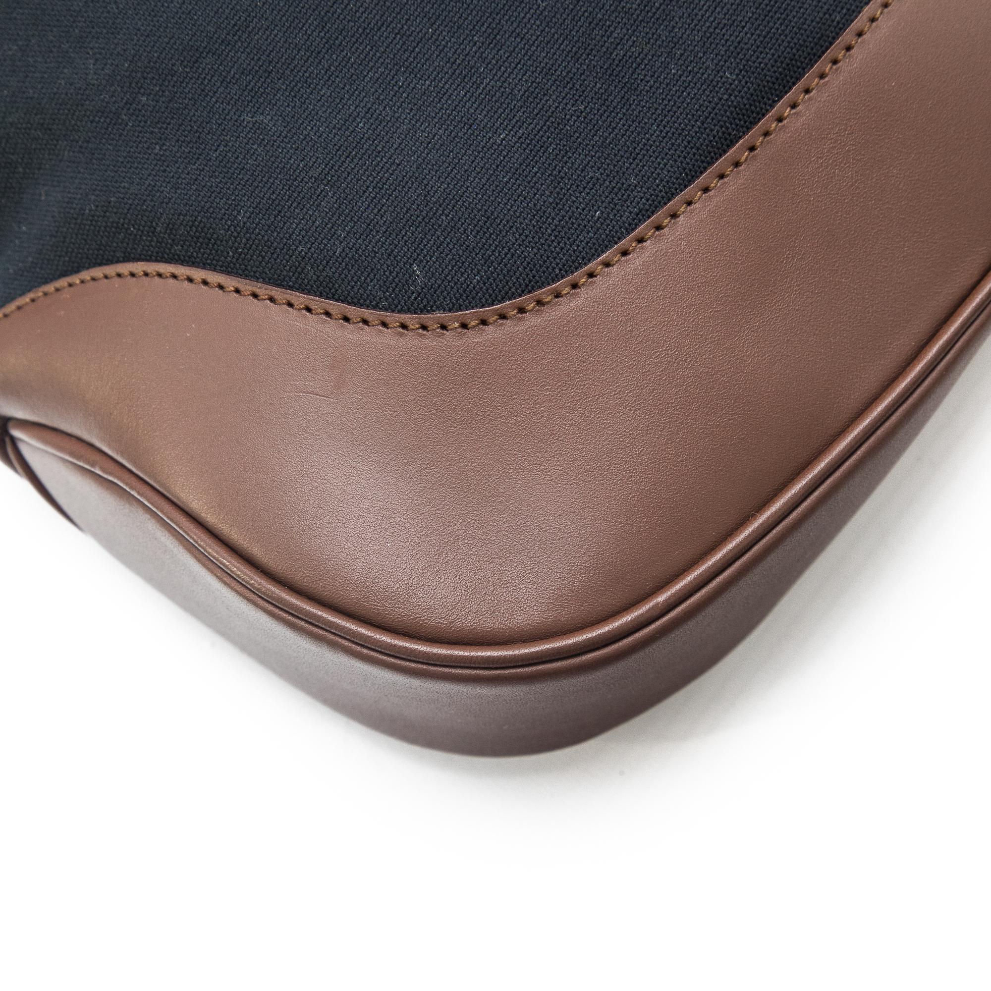 Gucci Vintage Jackie Navy Canvas Brown Leather Shoulder Bag For Sale 3