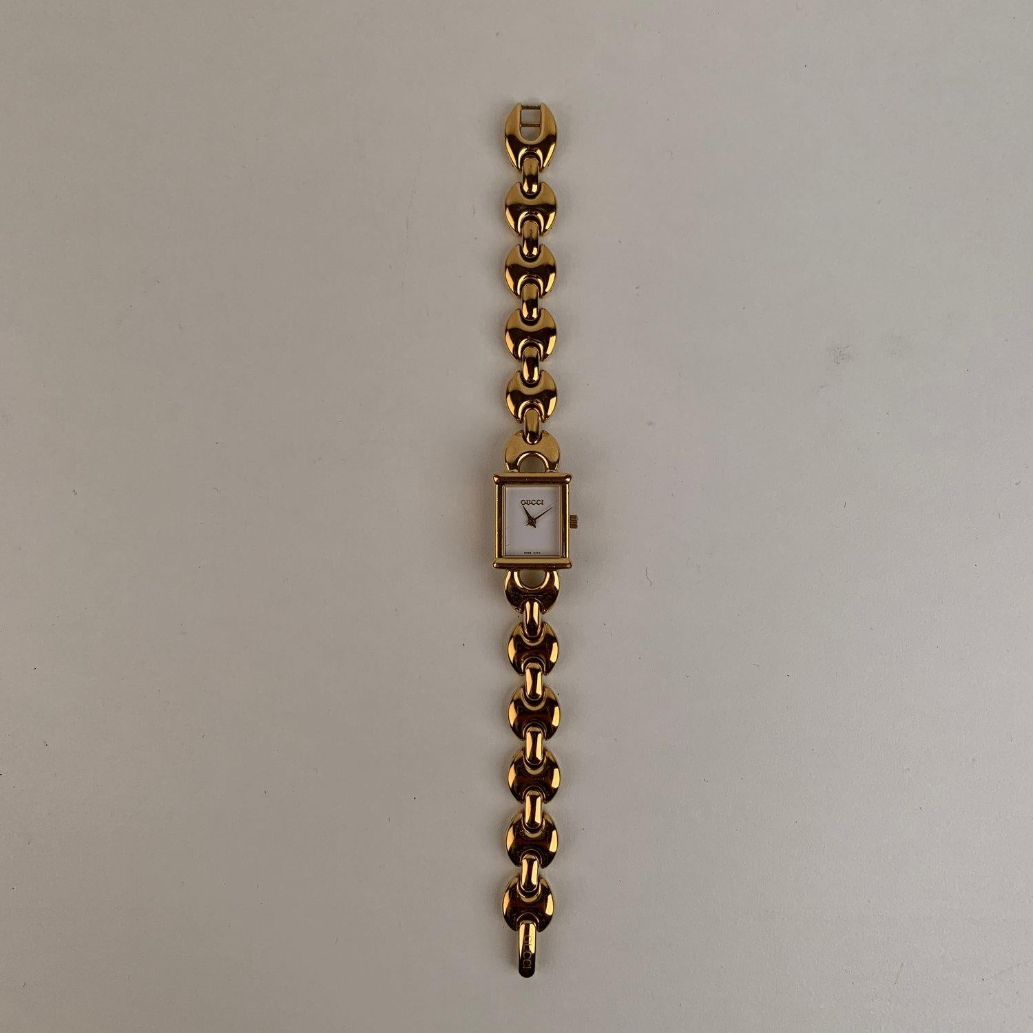 Gucci Vintage Ladies Gold Plated Quartz Wrist Watch Mod 1800L 4