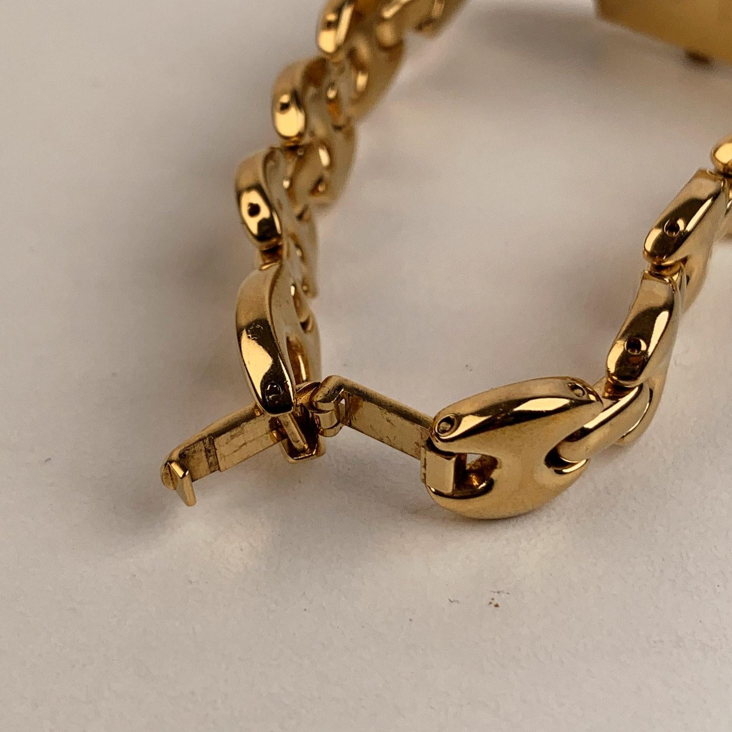 Gucci Vintage Ladies Gold Plated Quartz Wrist Watch Mod 1800L 2