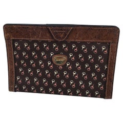 Gucci Retro Leather Clutch Bag in Brown