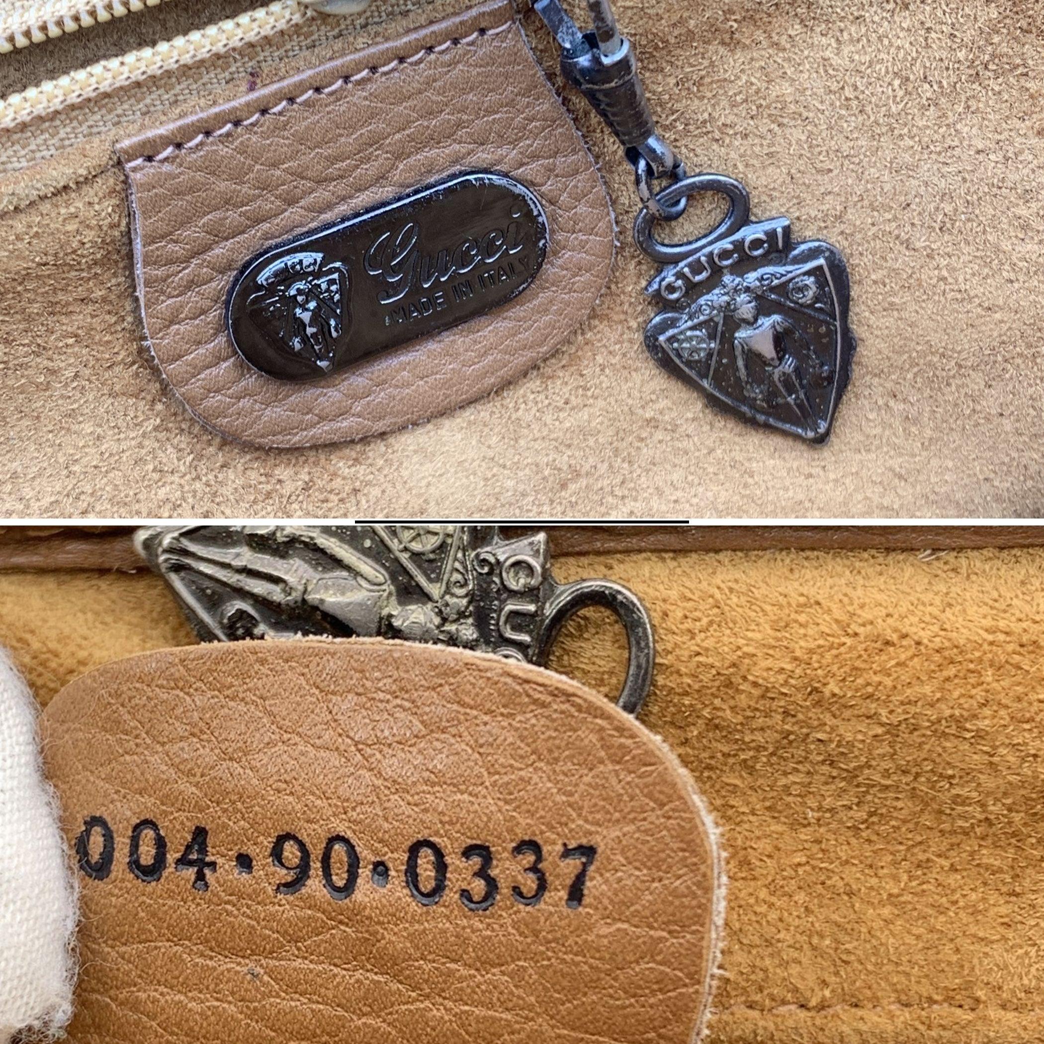 Gucci Vintage Light Brown Convertible Leather Bag Shoulder Bag Bon état - En vente à Rome, Rome