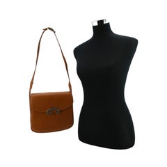 Gucci Vintage Light Brown Tan Leather G Closure Boxed Shoulder Bag
